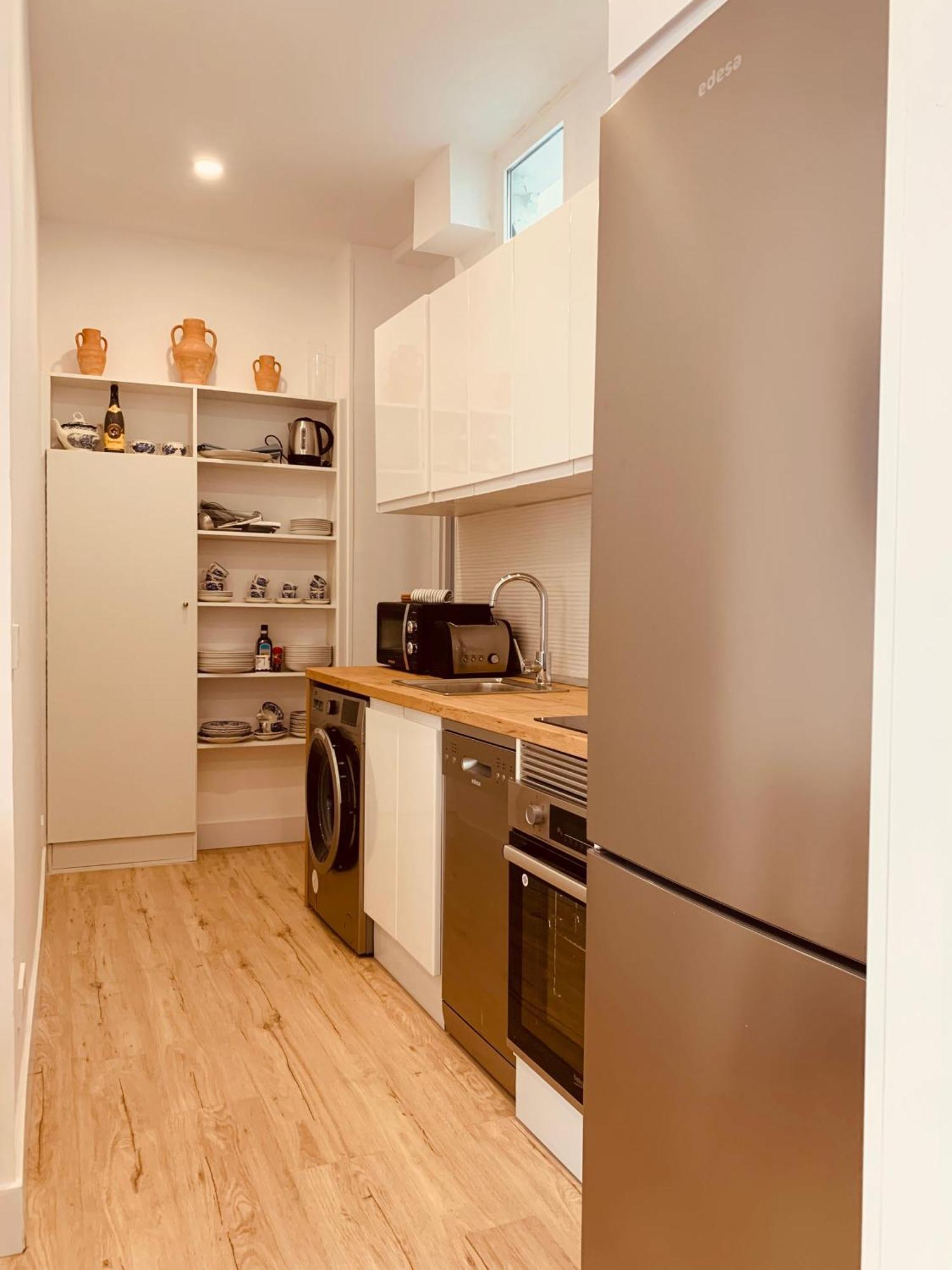 Apartamento Vip VI En Madrid Centro Ngoại thất bức ảnh